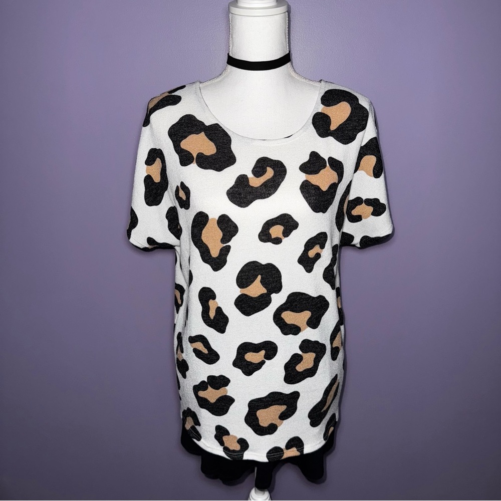 Boutique Leopard Print Open Back Top